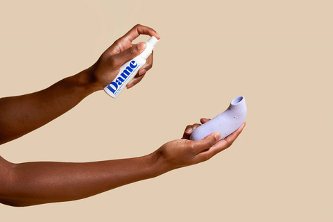 Dame Hand + Vibe Cleaner 2 oz.